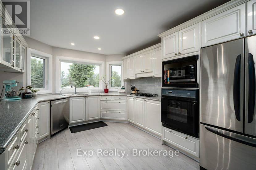 150 Portage Street — photo 11 of 40