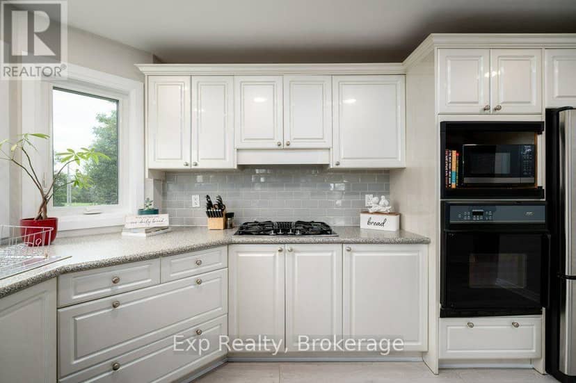 150 Portage Street — photo 13 of 40