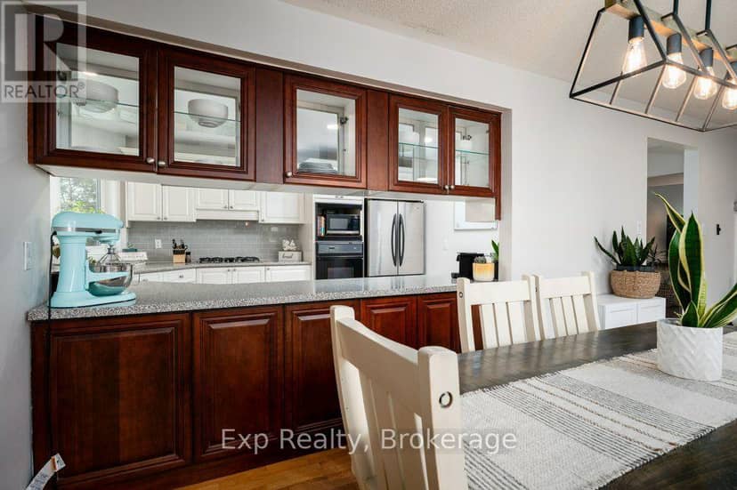 150 Portage Street — photo 20 of 40
