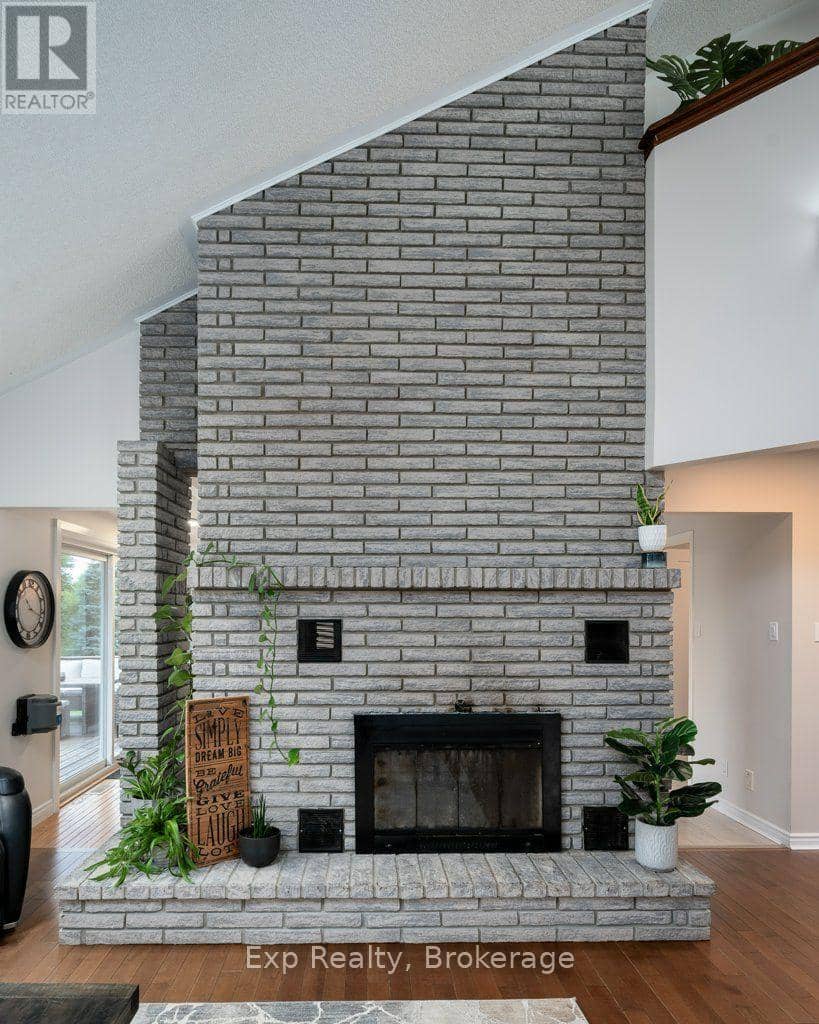 150 Portage Street — photo 23 of 40