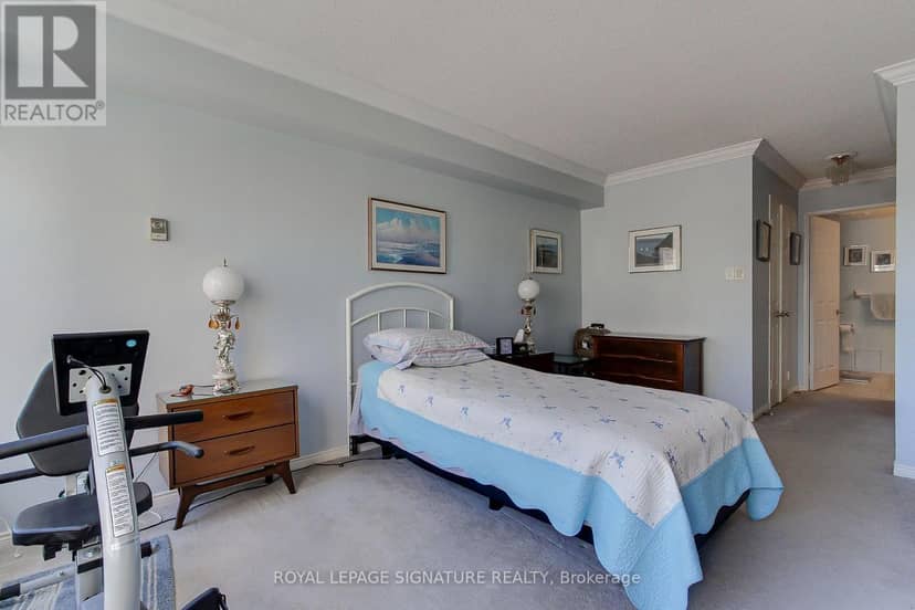 223 - 10 Guildwood Parkway — photo 10 of 23