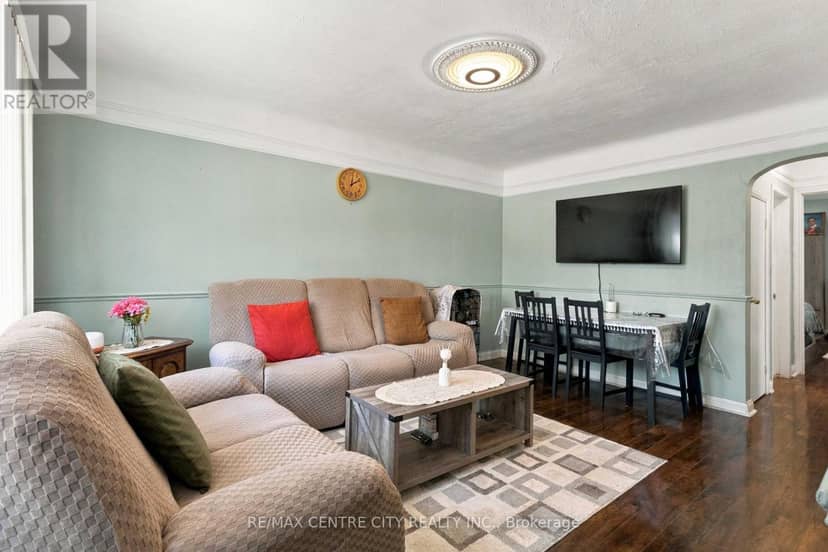 360 Hale Street, London East, photo 2