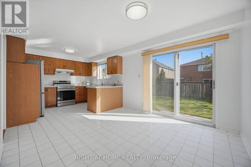 11 Lynda McNeil Place — photo 15 of 40