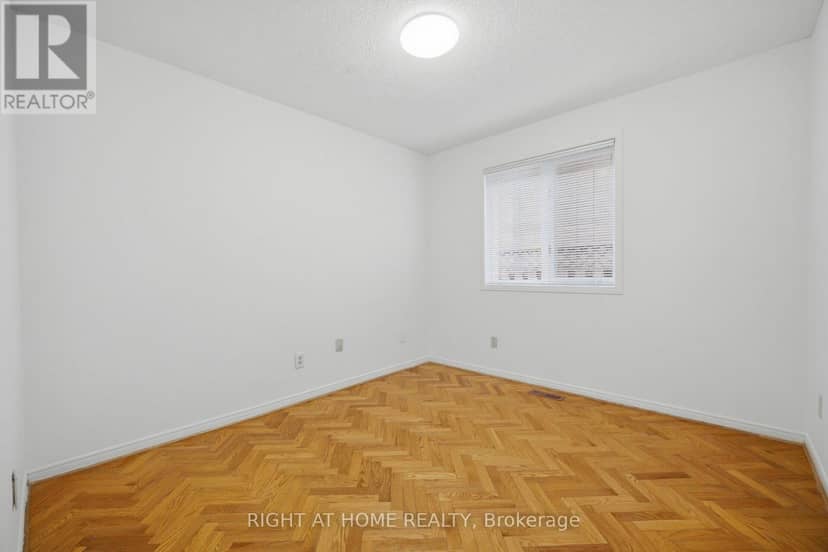 11 Lynda McNeil Place — photo 19 of 40