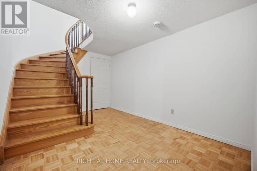 11 Lynda McNeil Place — photo 40 of 40