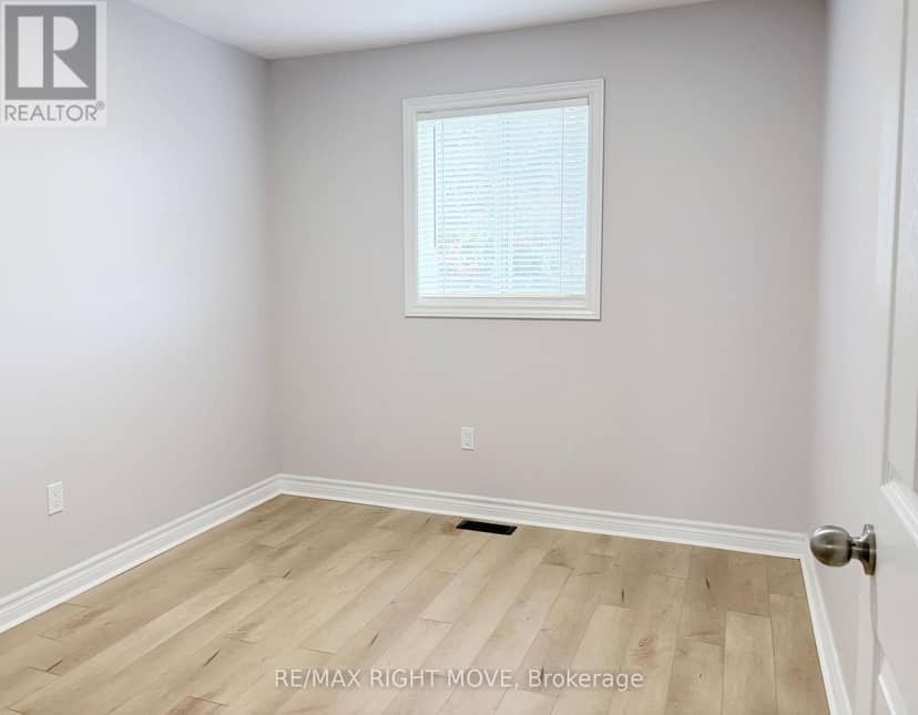 40 Michelle Drive — photo 16 of 26