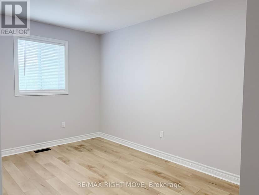 40 Michelle Drive — photo 18 of 26