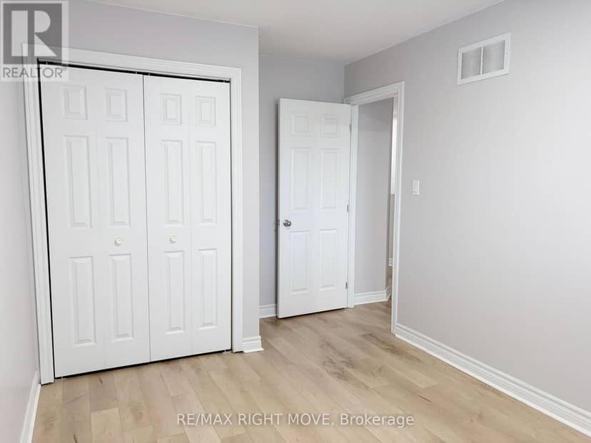 40 Michelle Drive — photo 19 of 26