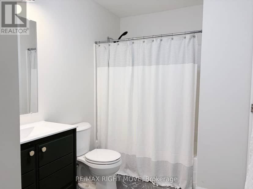 40 Michelle Drive — photo 20 of 26