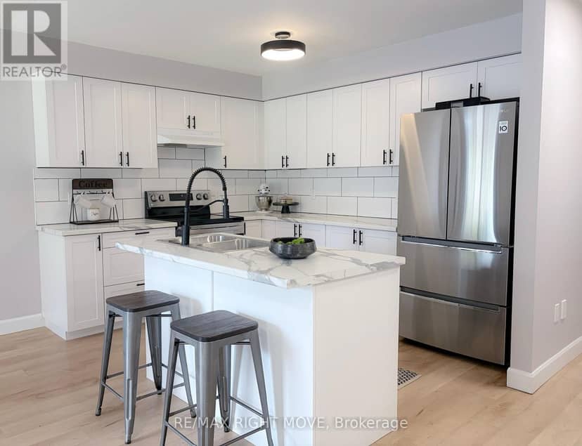 40 Michelle Drive — photo 6 of 26