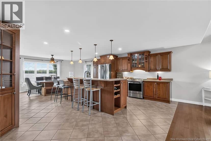 79 Pointe Du Mirage Road — photo 13 of 40