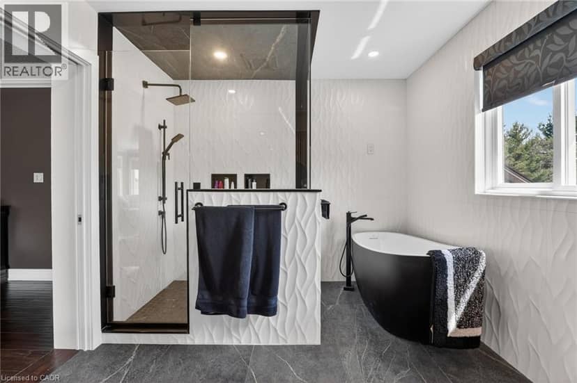 4354 MOUNTAINVIEW Road — photo 30 of 40