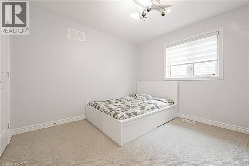 90 ROBERTSON Road — photo 38 of 40