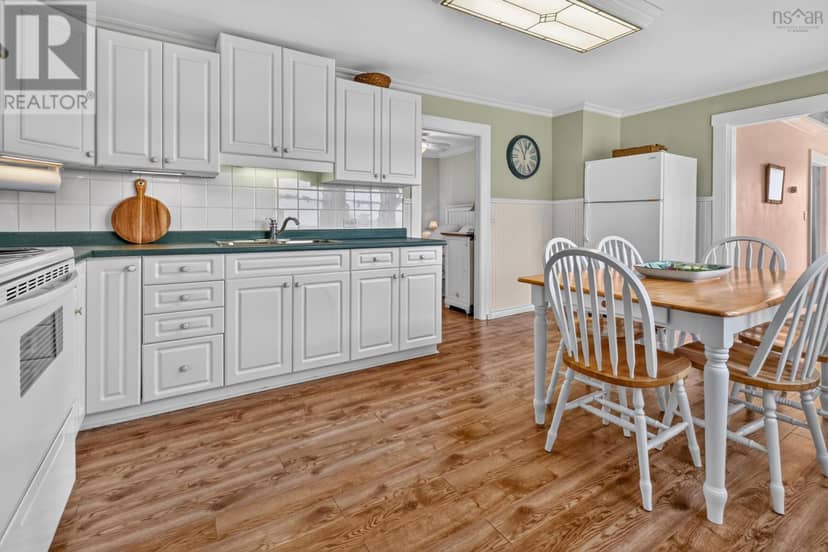 118 Chapel Cove Road — photo 7 of 40