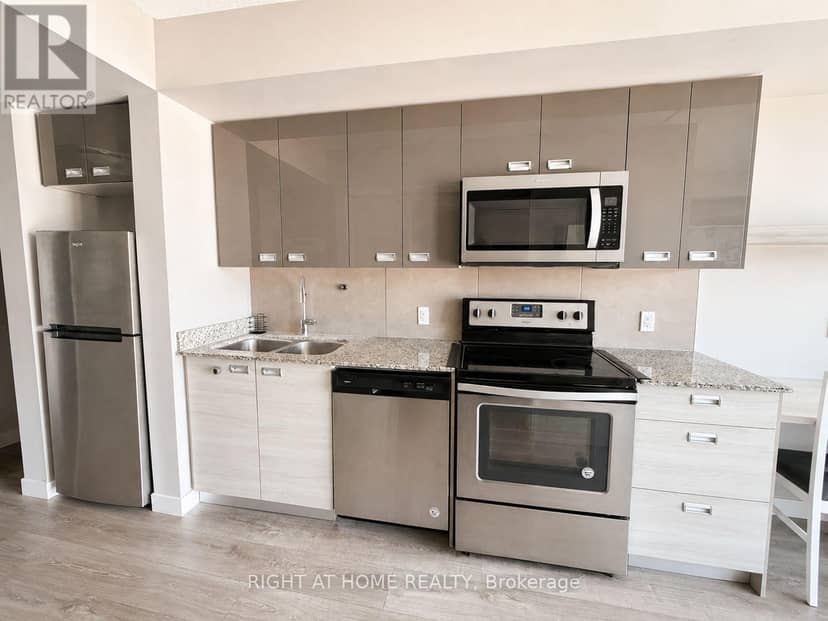 713 - 250 Albert Street — photo 7 of 23