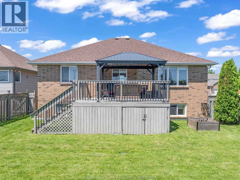 1541 Heatherglen DRIVE — photo 3 of 40