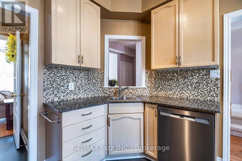 15 - 2800 Courtice Road — photo 10 of 33