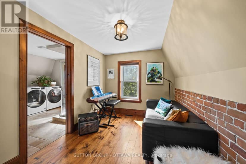 40 Sabourin Street — photo 22 of 40