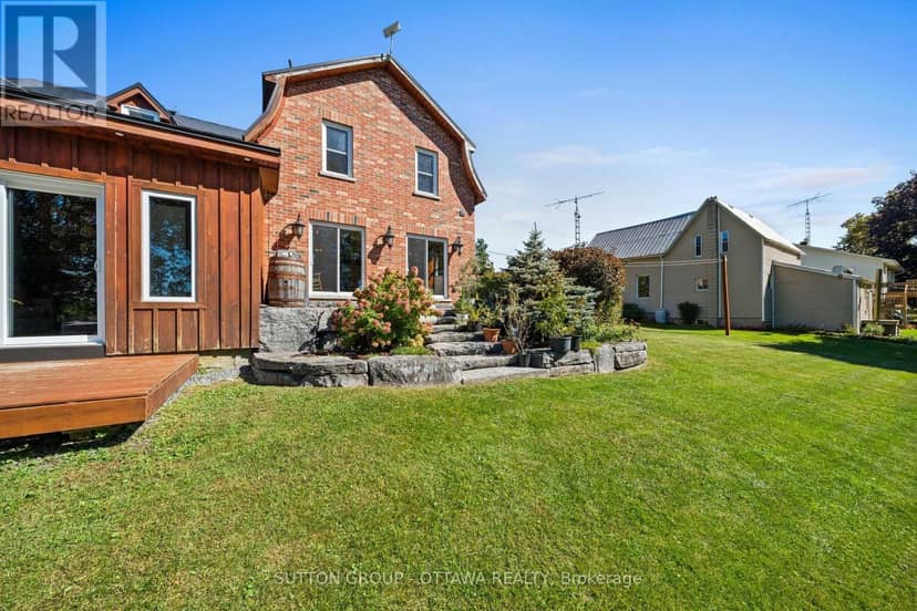 40 Sabourin Street — photo 36 of 40