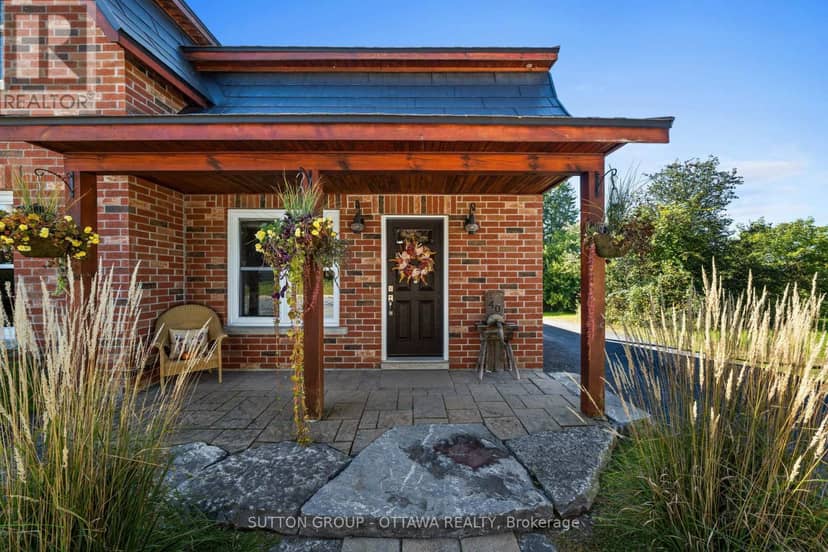 40 Sabourin Street, North Stormont, photo 4