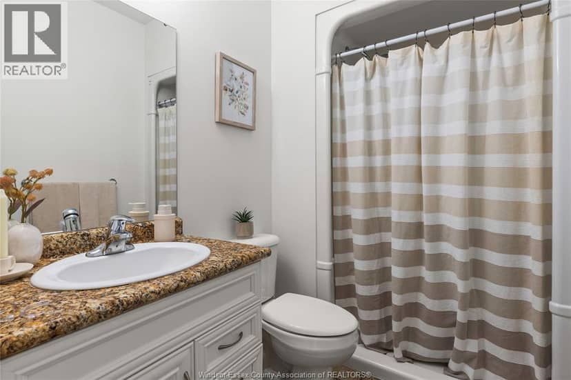 1519 Aspenshore AVENUE — photo 16 of 40