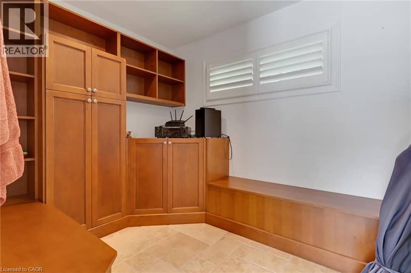 101 DEERPATH Road — photo 14 of 40
