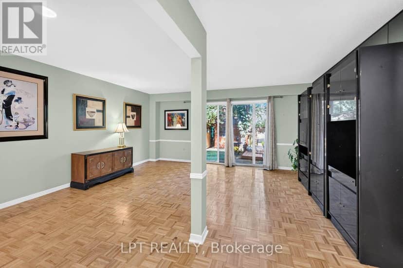 118 Tamarack Drive — photo 9 of 40