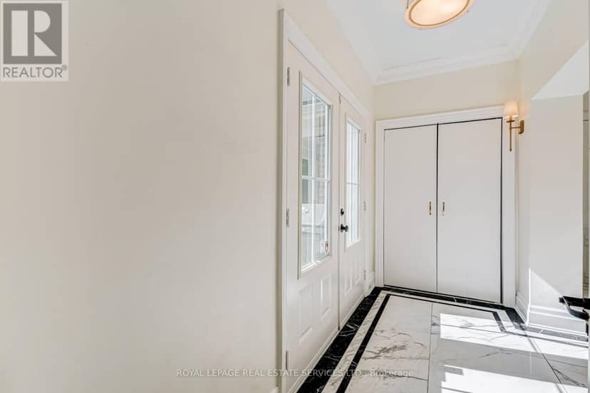 2305 Belyea Street — photo 16 of 40