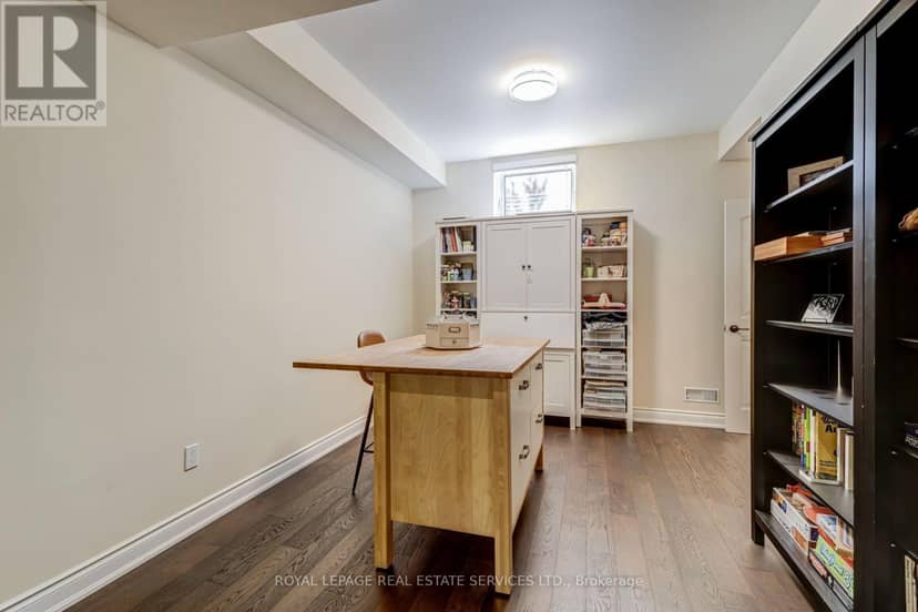 2305 Belyea Street — photo 33 of 40