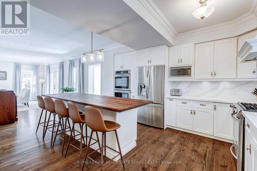 2305 Belyea Street, Oakville, photo 6