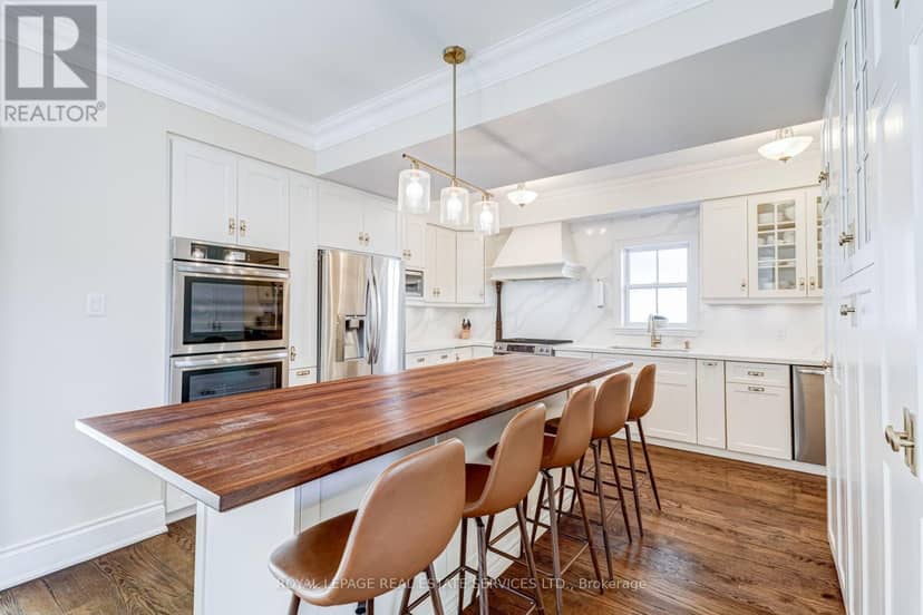 2305 Belyea Street — photo 9 of 40