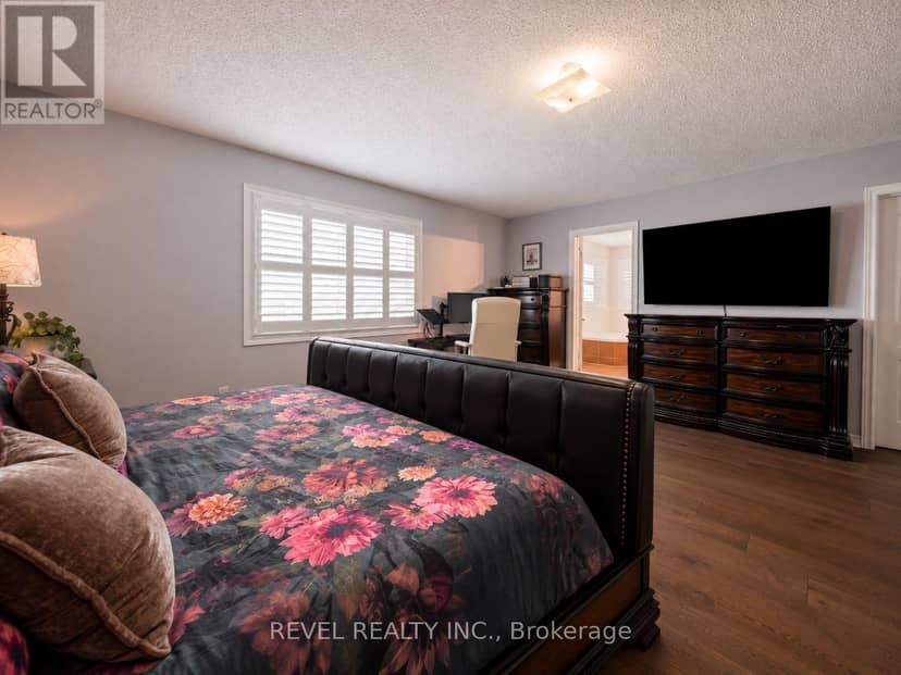 409 Tansley Street — photo 31 of 40