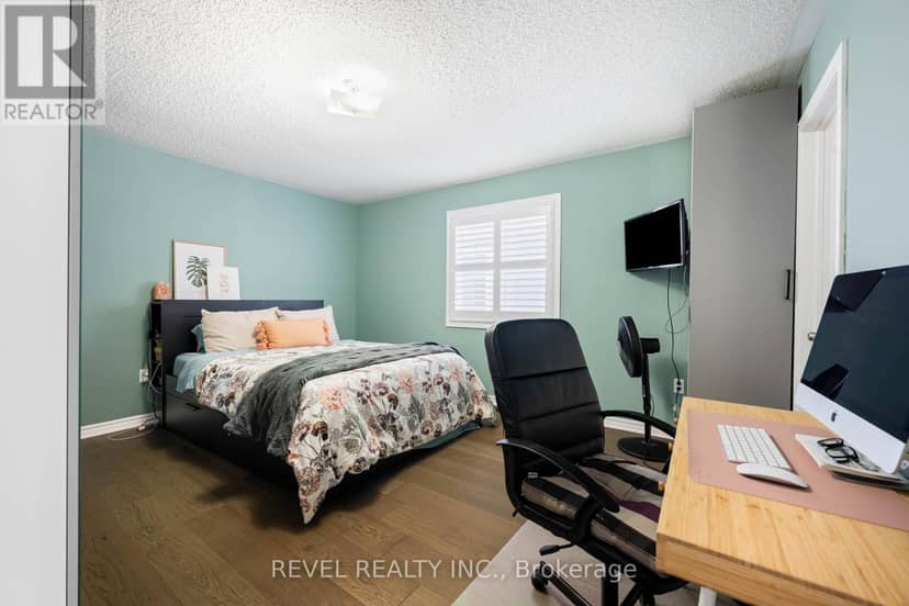 409 Tansley Street — photo 38 of 40