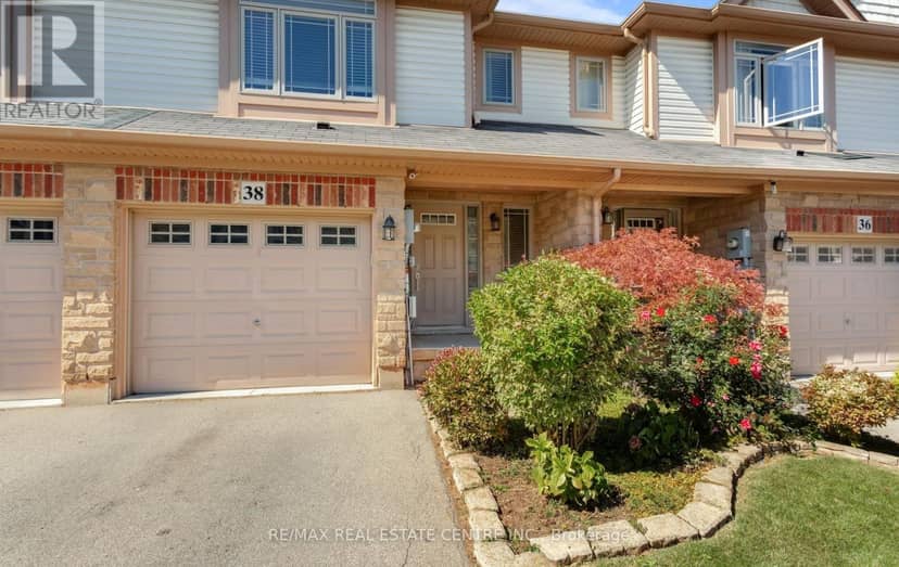 38 - 8 Hemlock Way, Grimsby, photo 2