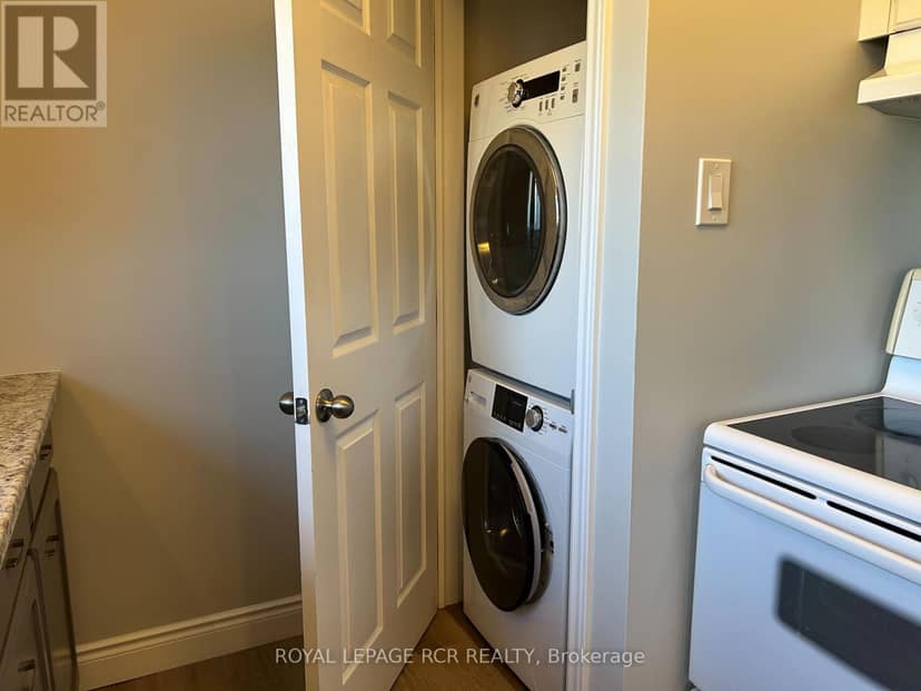 309 William Street — photo 14 of 24