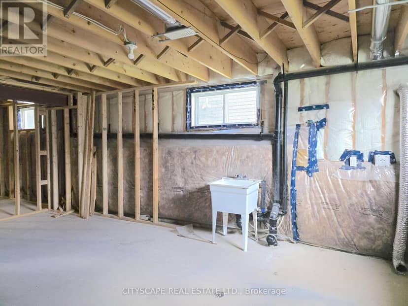 321 Van Dusen Avenue — photo 40 of 40