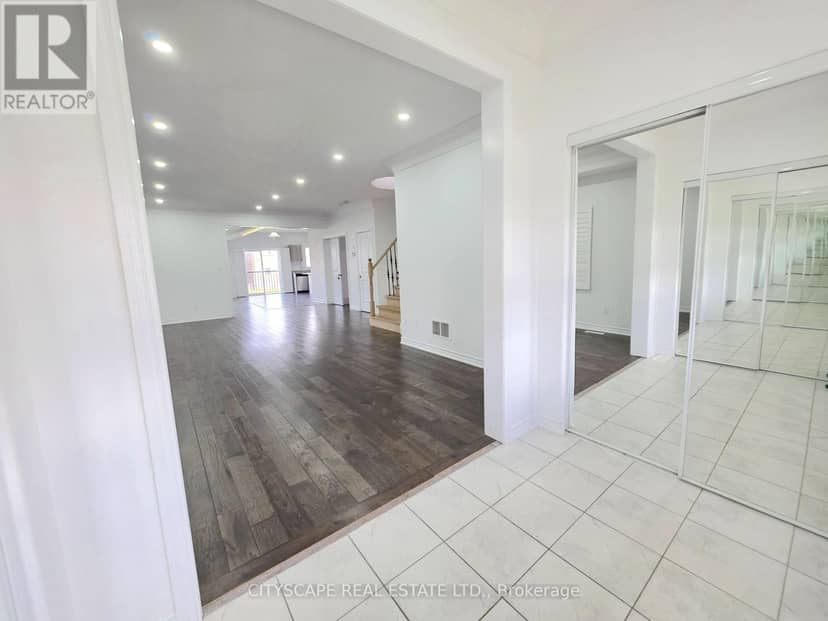 321 Van Dusen Avenue — photo 7 of 40
