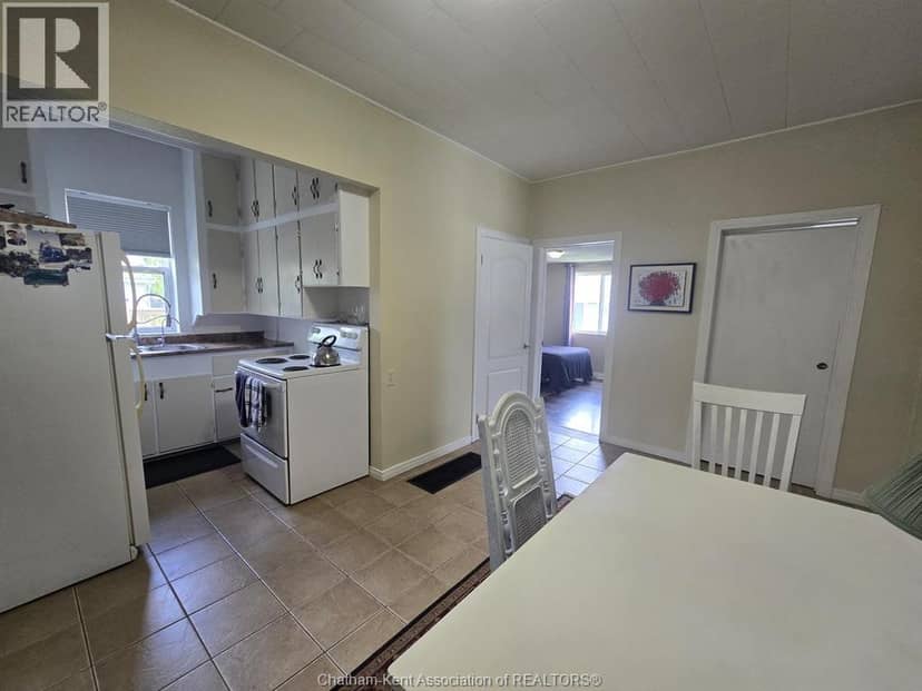 263 Delaware Avenue — photo 7 of 40