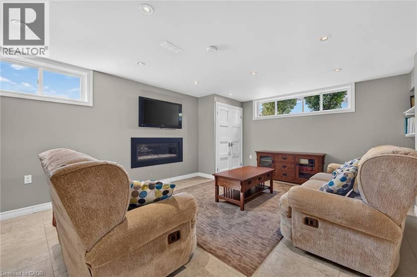 450 STONEY CREEK Road — photo 32 of 40