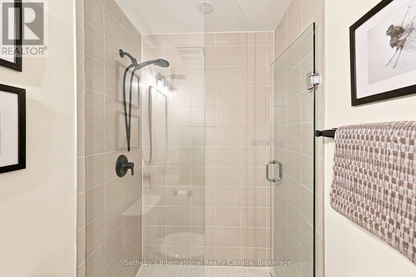206 - 17 Spooner Crescent — photo 5 of 35