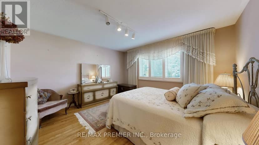 Listing 30334217 — photo 17 of 24