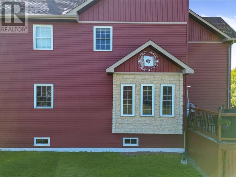 110 Armstrong Road — photo 11 of 40