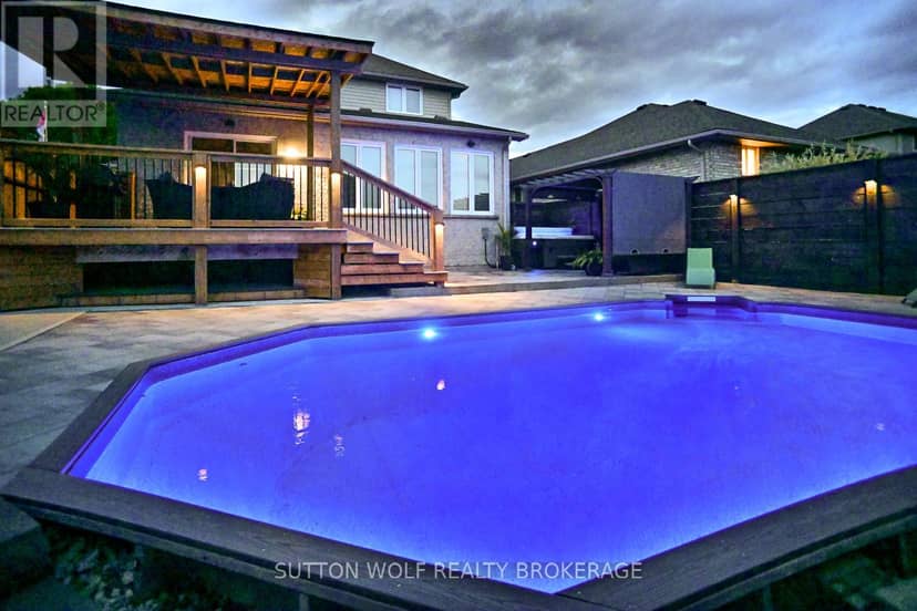 68 Laura Lane — photo 37 of 40