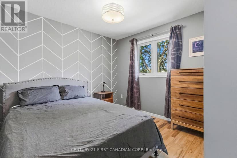 1 - 195 Barker Street — photo 19 of 30