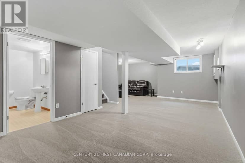 1 - 195 Barker Street — photo 22 of 30