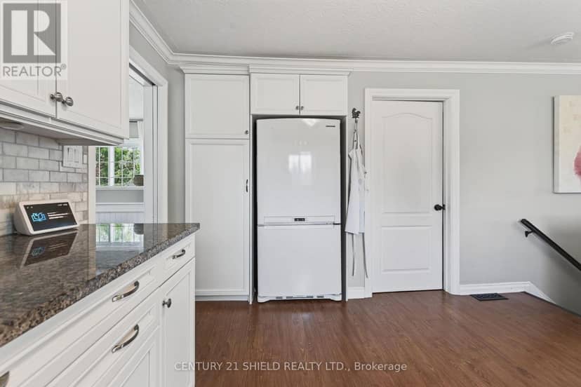 16316 Jenkins Road — photo 10 of 36