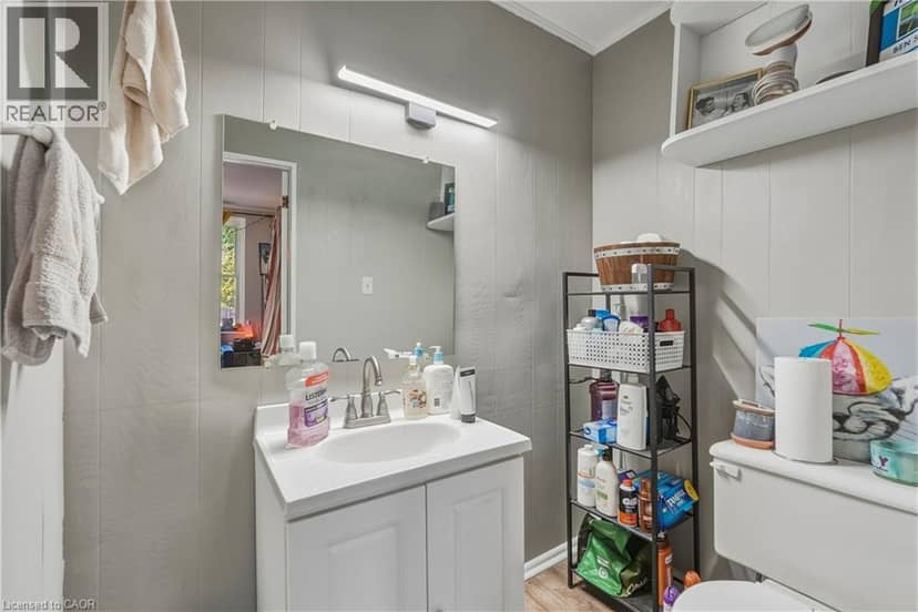 84 WEST Avenue S — photo 14 of 40