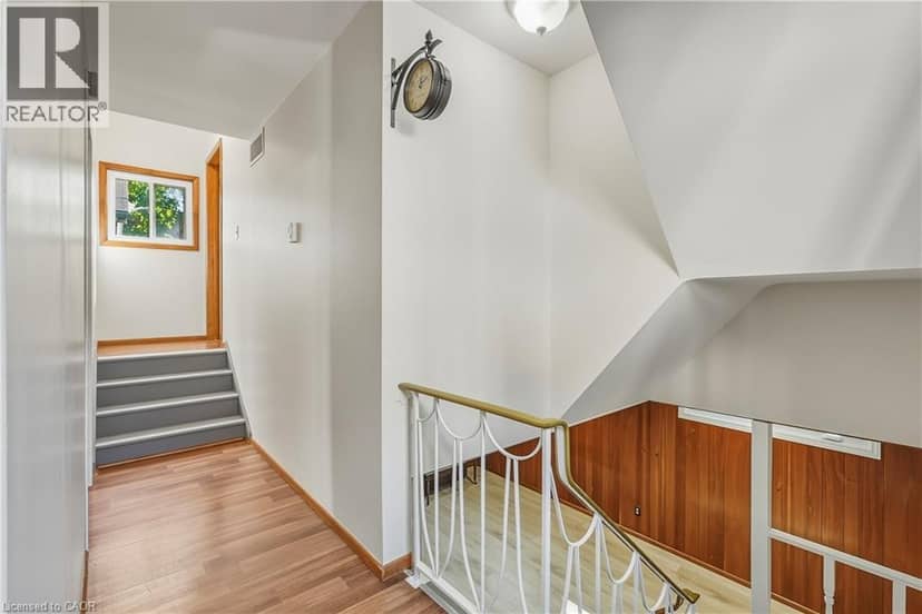 84 WEST Avenue S — photo 20 of 40