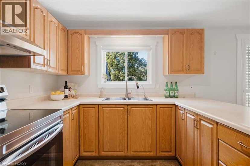 1065 HOWICK Street, Wroxeter, photo 8