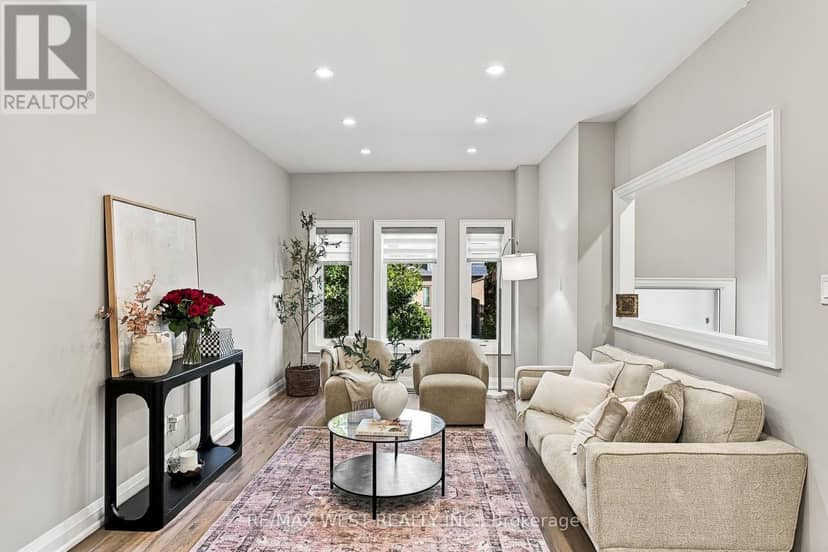 44 Bluewater Court — photo 9 of 31
